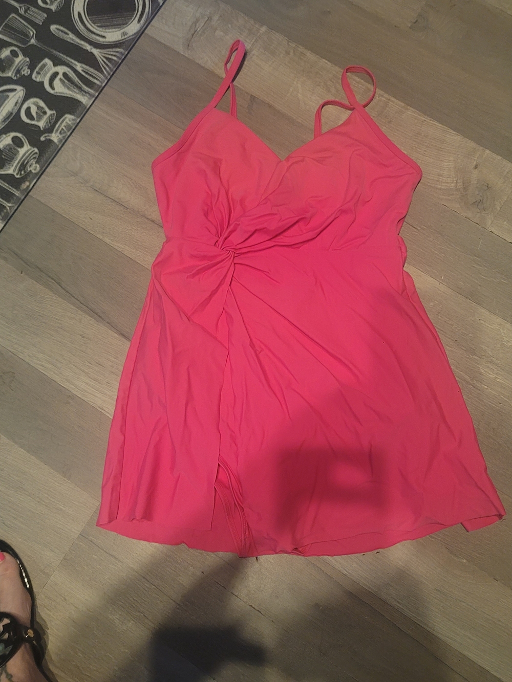 NWOT GRACE KAREN Pink Twist-Front Swimdress with Skirted Overlay Size Medium - Picture 3 of 3